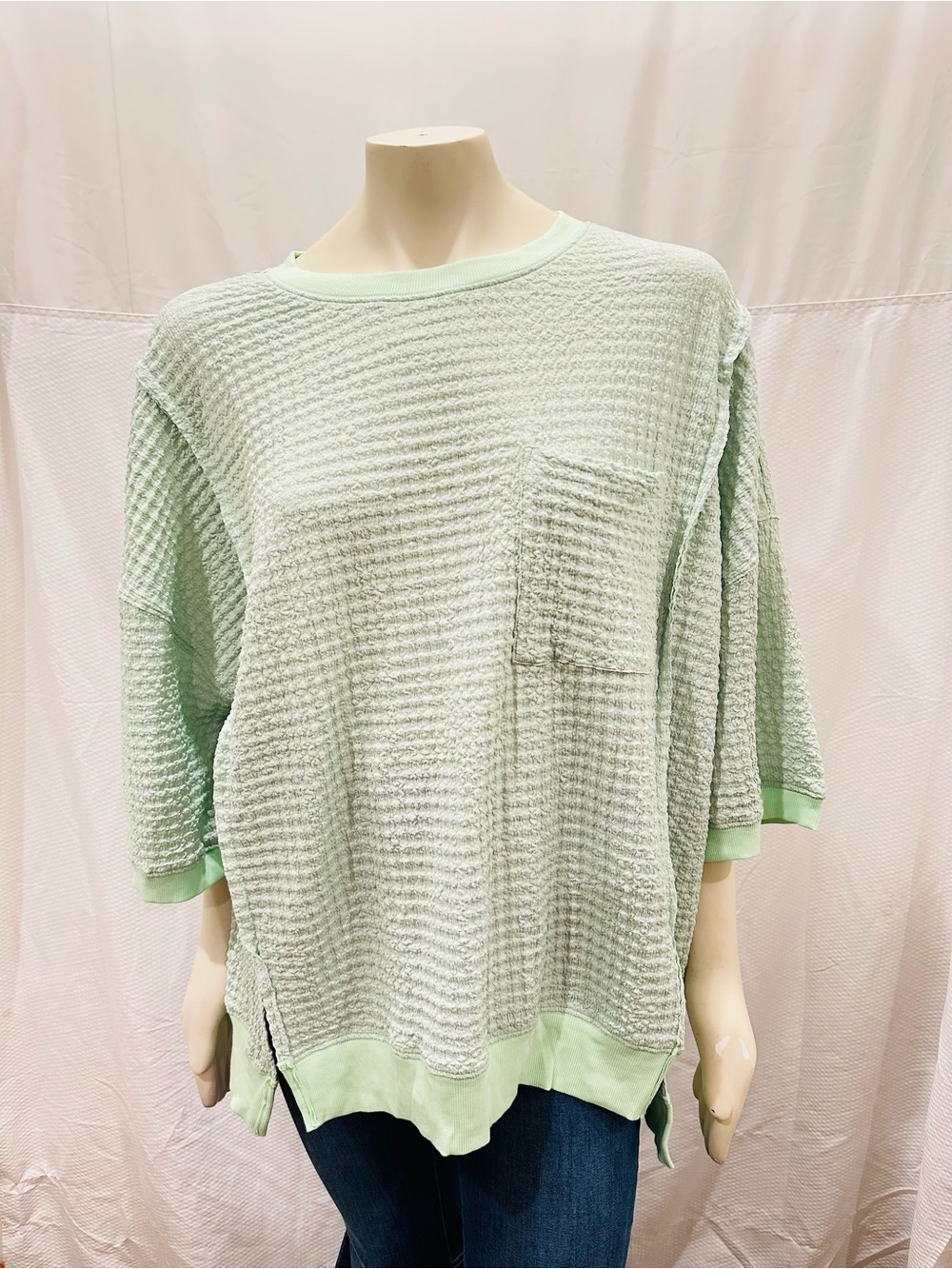 Easel Oversized Mint Waffle-Knit Pullover Top